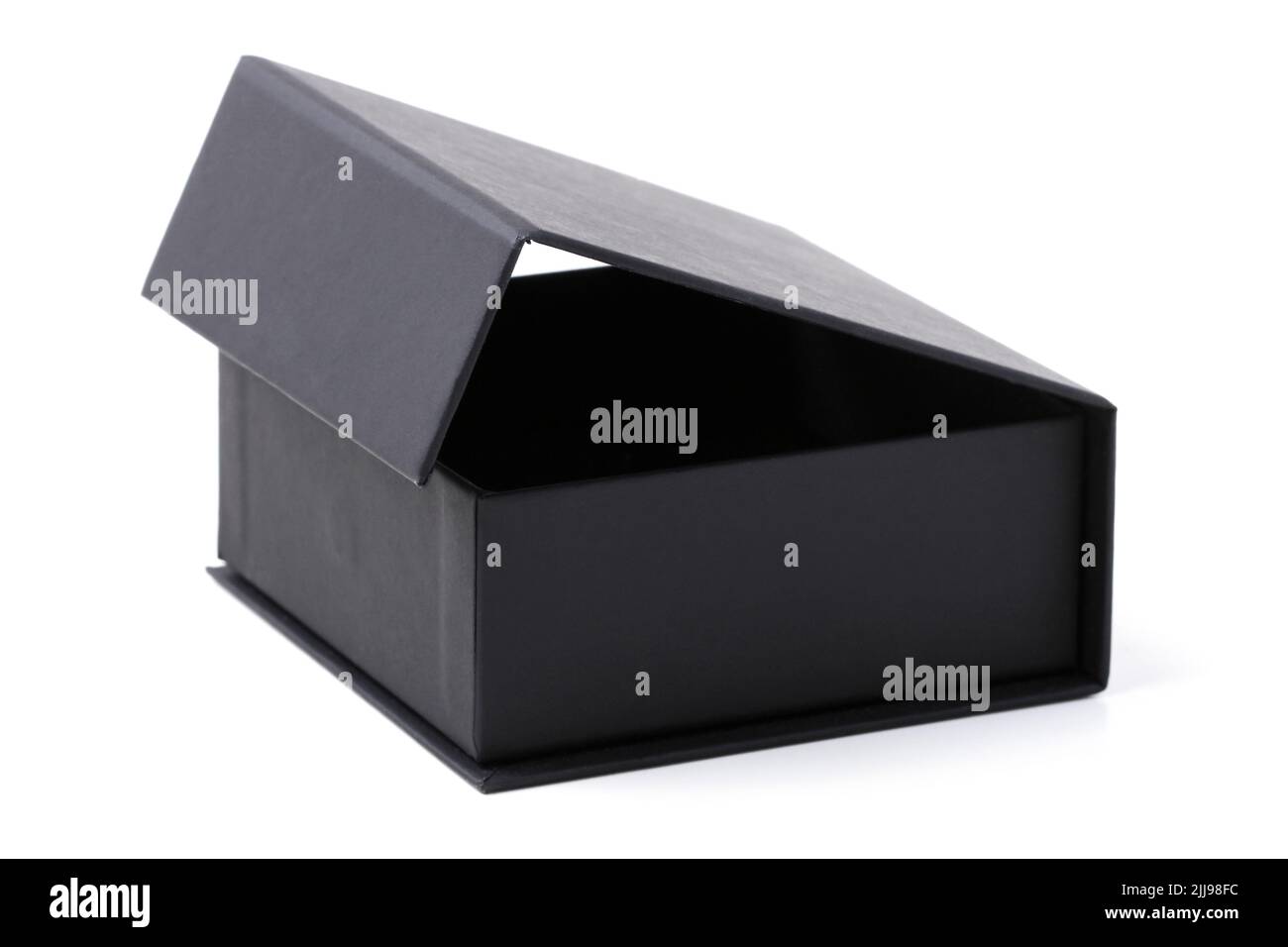 Scatola di cartone nero con coperchio magnetico isolato su bianco Foto Stock