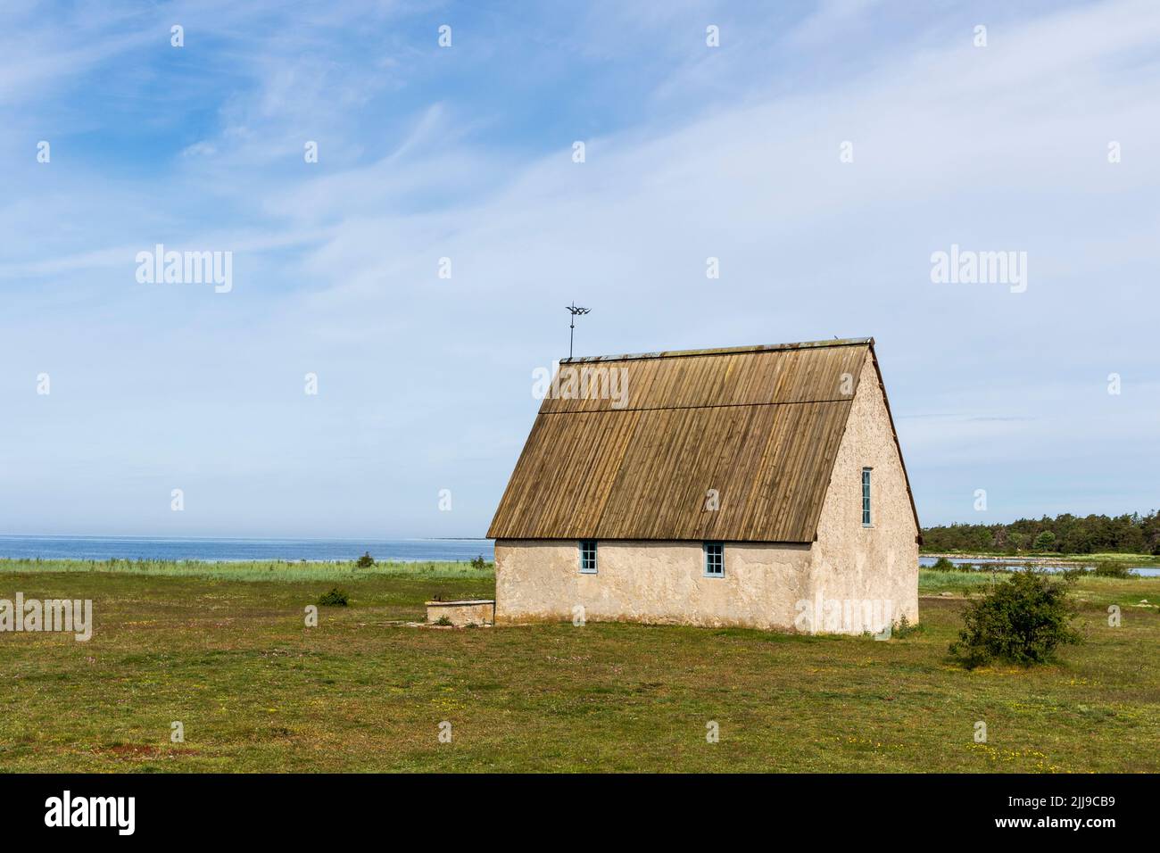 Cappella sulla spiaggia di Gotland in Svezia. Foto Stock