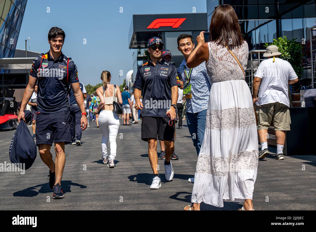 Le Castellet, Francia, 24th lug 2022, Sergio Perez, dal Messico compete per la Red Bull Racing. Giornata di gara, round 12 del campionato di Formula 1 2022. Credit: Michael Potts/Alamy Live News Foto Stock