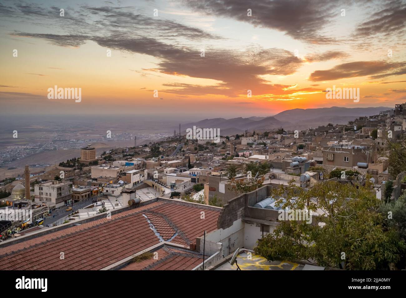 Paesaggio urbano di Mardin al tramonto, Turchia. Foto Stock