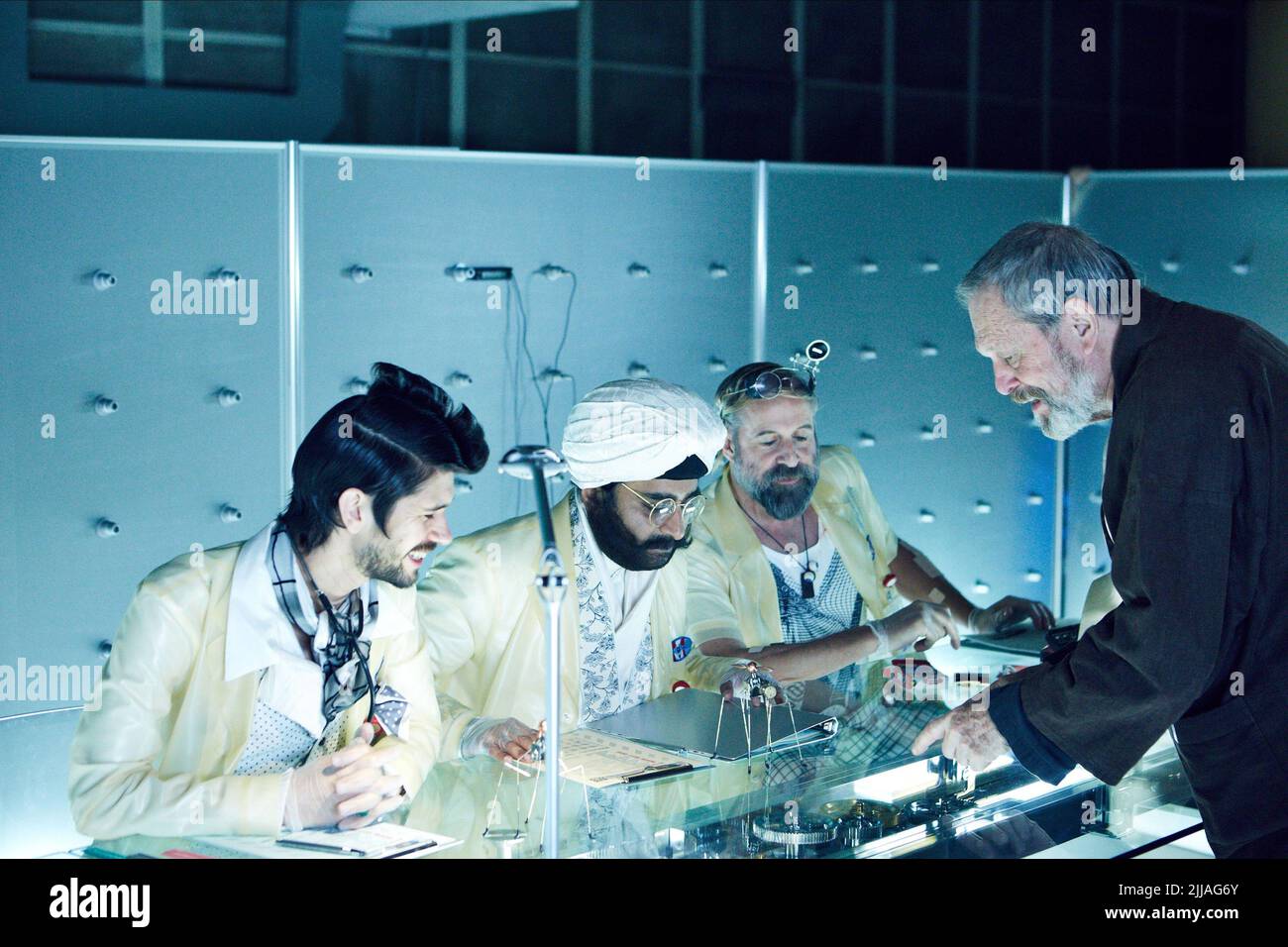 BEN WHISHAW, SANJEEV BHASKAR, PETER STORMARE, Terry Gilliam, il teorema di zero, 2013 Foto Stock