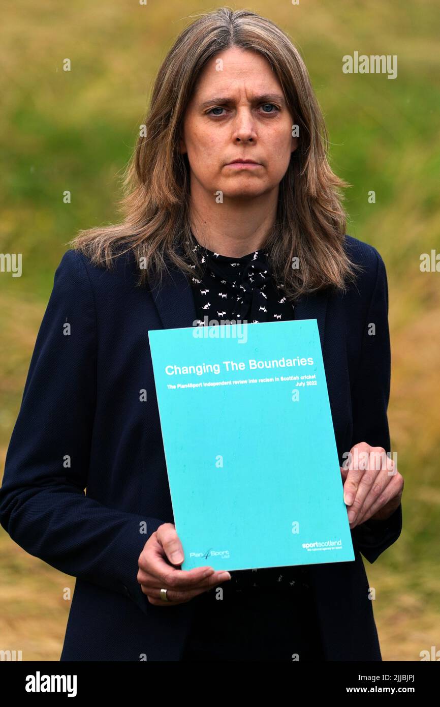 Louise Tideswell, Amministratore Delegato, Plan4Sport in vista di una conferenza stampa allo Stirling Court Hotel di Stirling. L'intero consiglio di amministrazione di Cricket Scotland si è dimesso prima della pubblicazione di un rapporto indipendente che delineasse il razzismo istituzionale all'interno dell'organismo sportivo e di governo. I membri del consiglio di amministrazione affermano di aver fatto un passo indietro per consentire la creazione di nuove strutture di governance al fine di attuare le raccomandazioni della relazione. Data foto: Lunedì 25 luglio 2022. Foto Stock