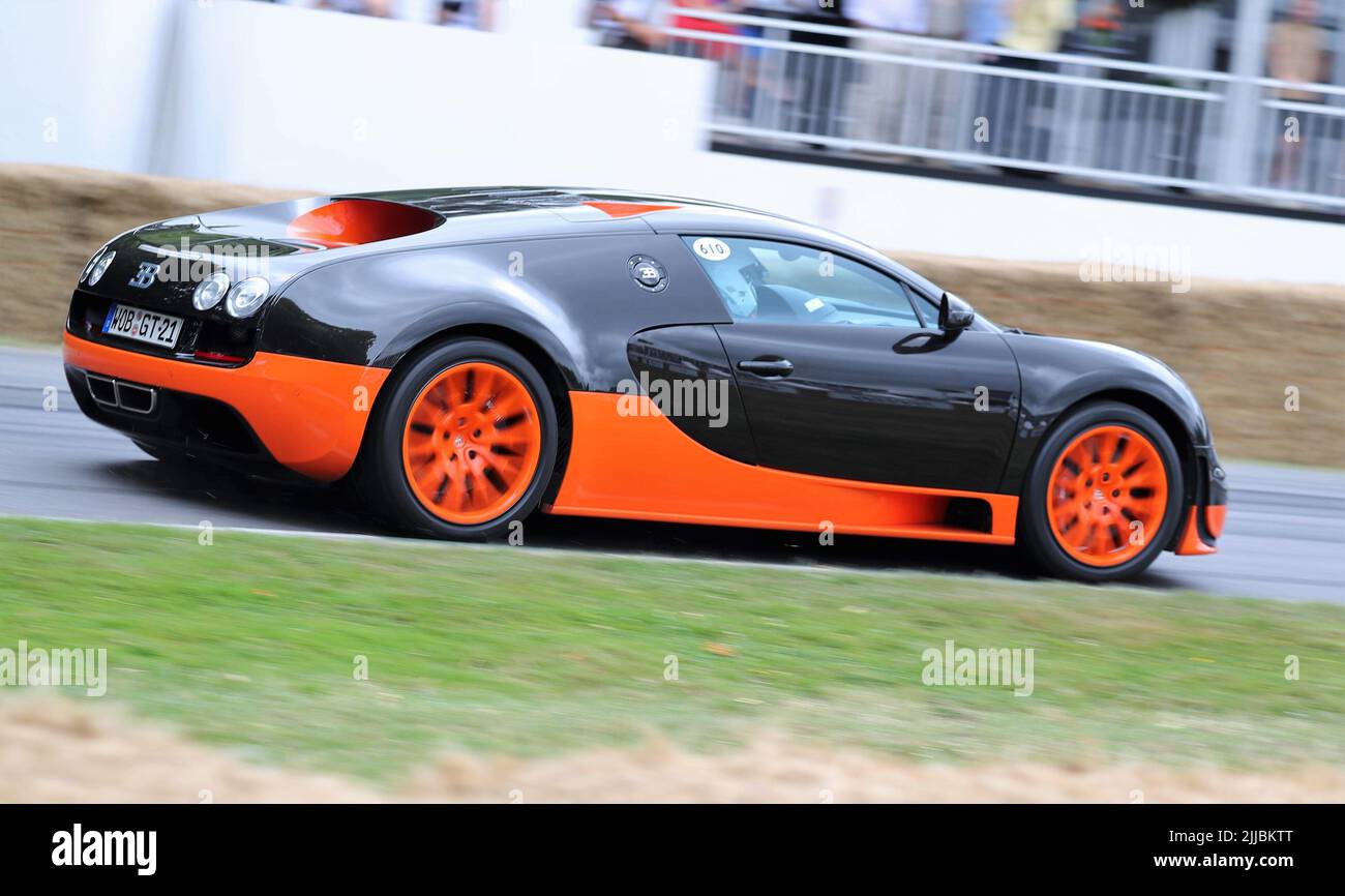 Bugatti Veyron 16,4 Super Sport al Festival of Speed 2022 a Goodwood, Sussex, Regno Unito Foto Stock