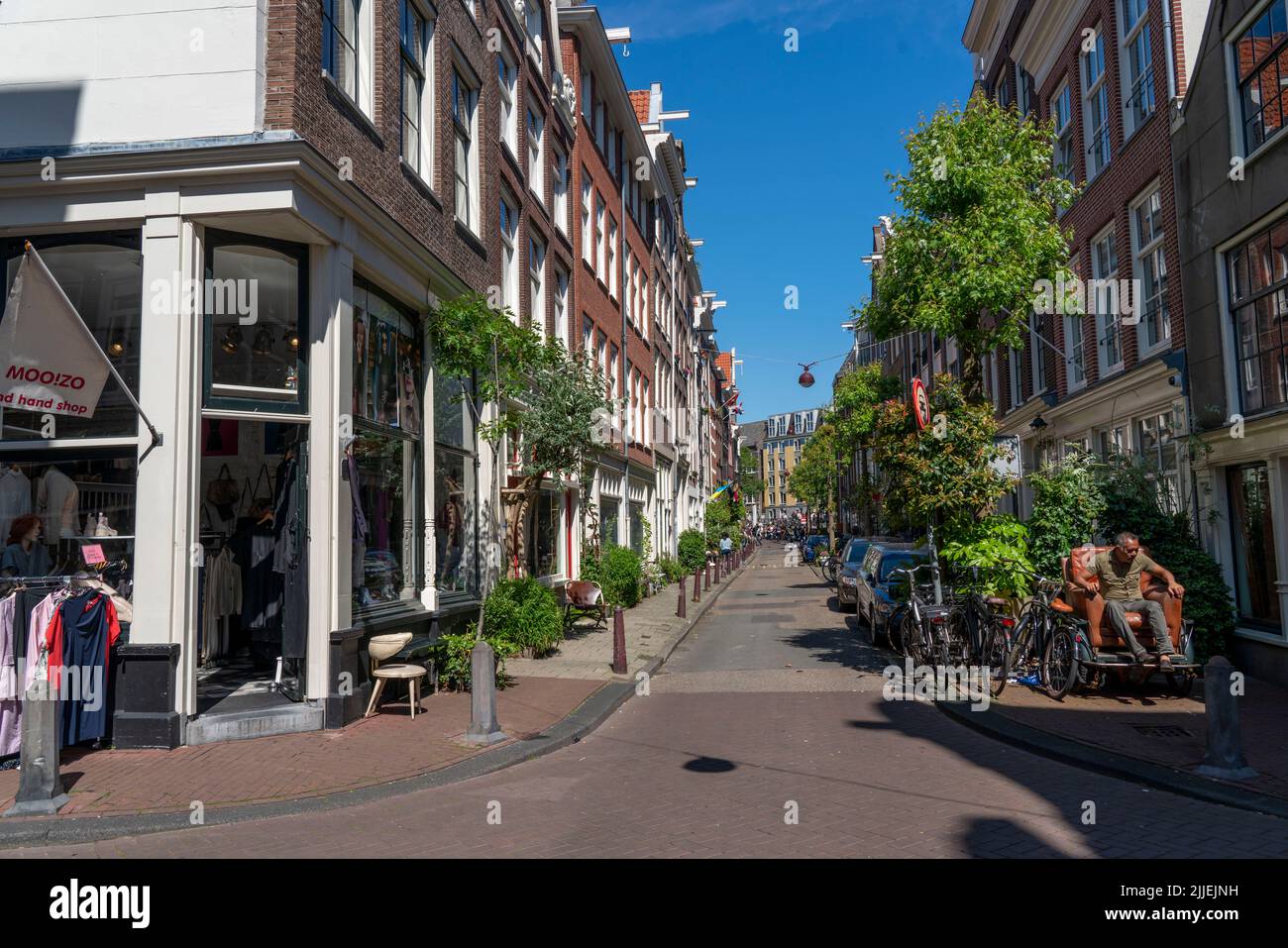 Strada residenziale nel centro storico, Canal Belt, Nieuwe Leliestraat, Amsterdam, Paesi Bassi, Foto Stock