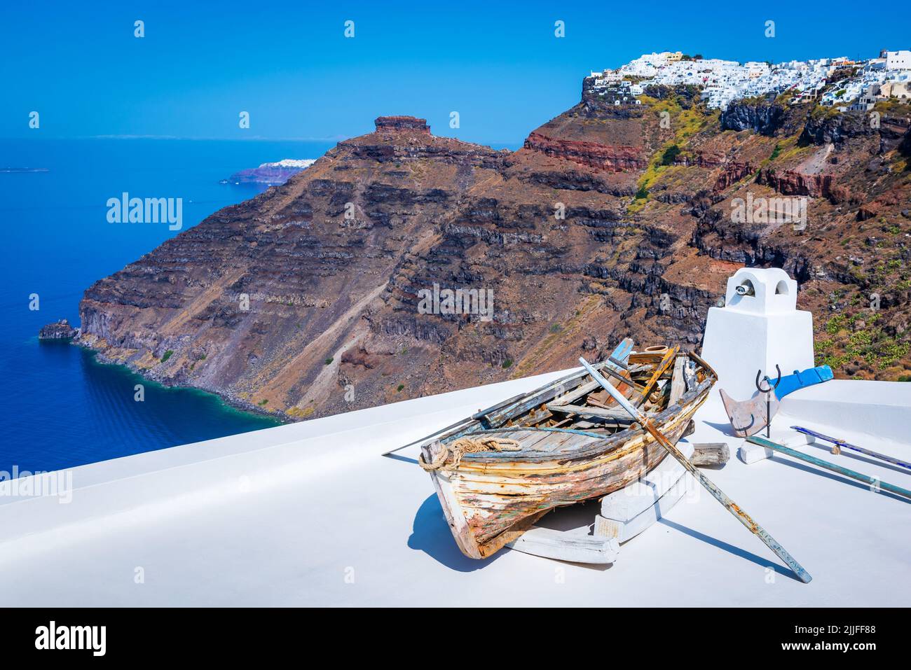Firostefani, Santorini. Bellissimo villaggio a Thira isola e vulcano Caldera, belle Cicladi Isole greche in Grecia. Foto Stock