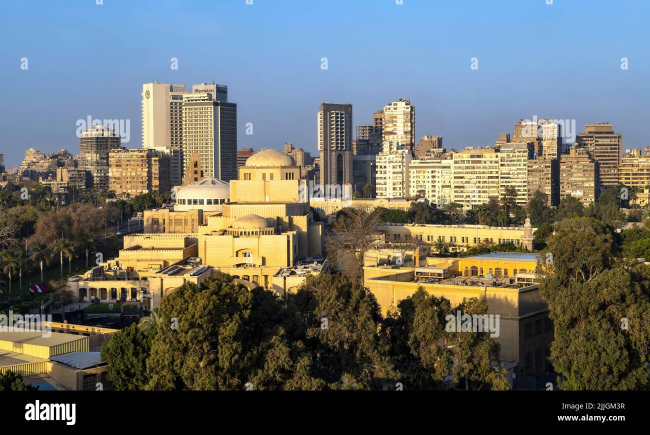 Il Cairo Opera House all'alba Foto Stock