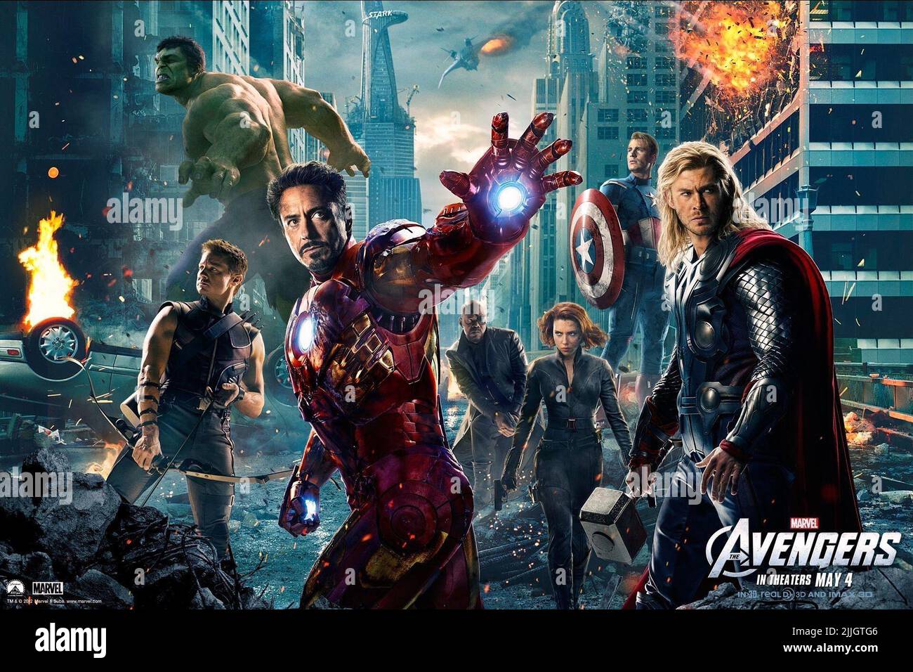 JEREMY RENNER, Lou Ferrigno, Robert Downey Jr., Samuel L. Jackson, Scarlett Johansson, Chris Evans, CHRIS HEMSWORTH POSTER, I VENDICATORI, 2012 Foto Stock