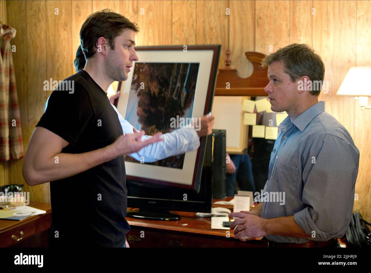 JOHN KRASINSKI, matt damon, terra promessa, 2012 Foto Stock