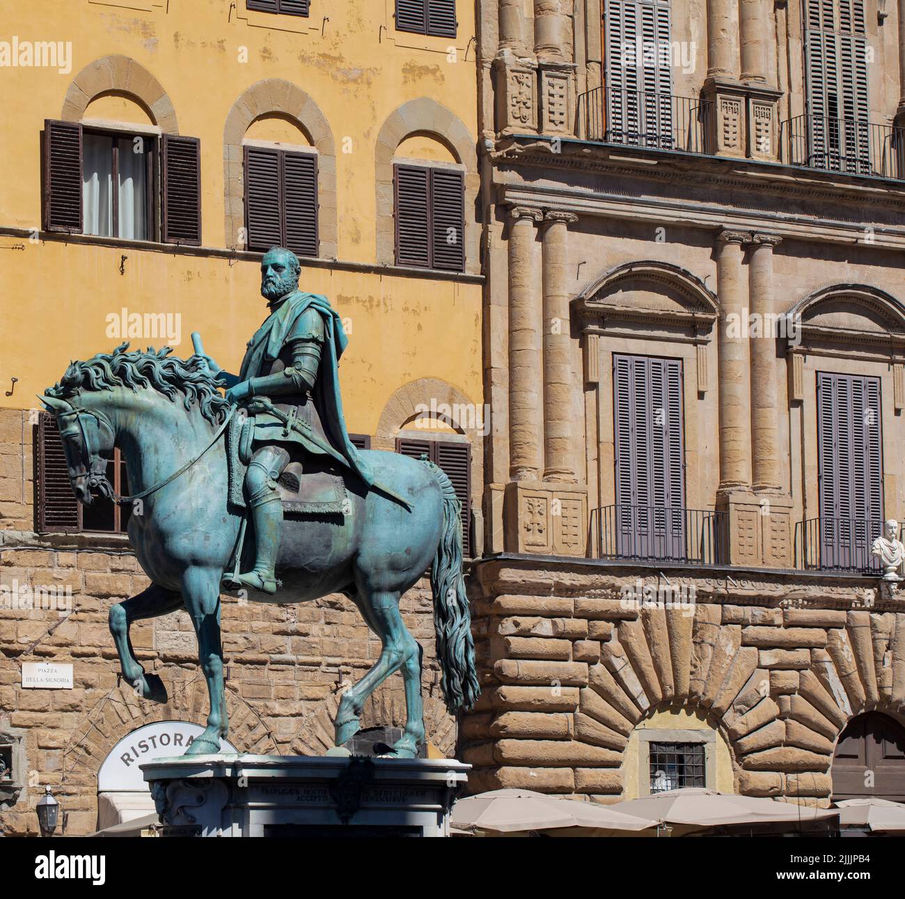 Particolare del monumento equestre del Granduca Cosimo i de' Medici in Piazza della Signoria, Firenze, Italia Foto Stock