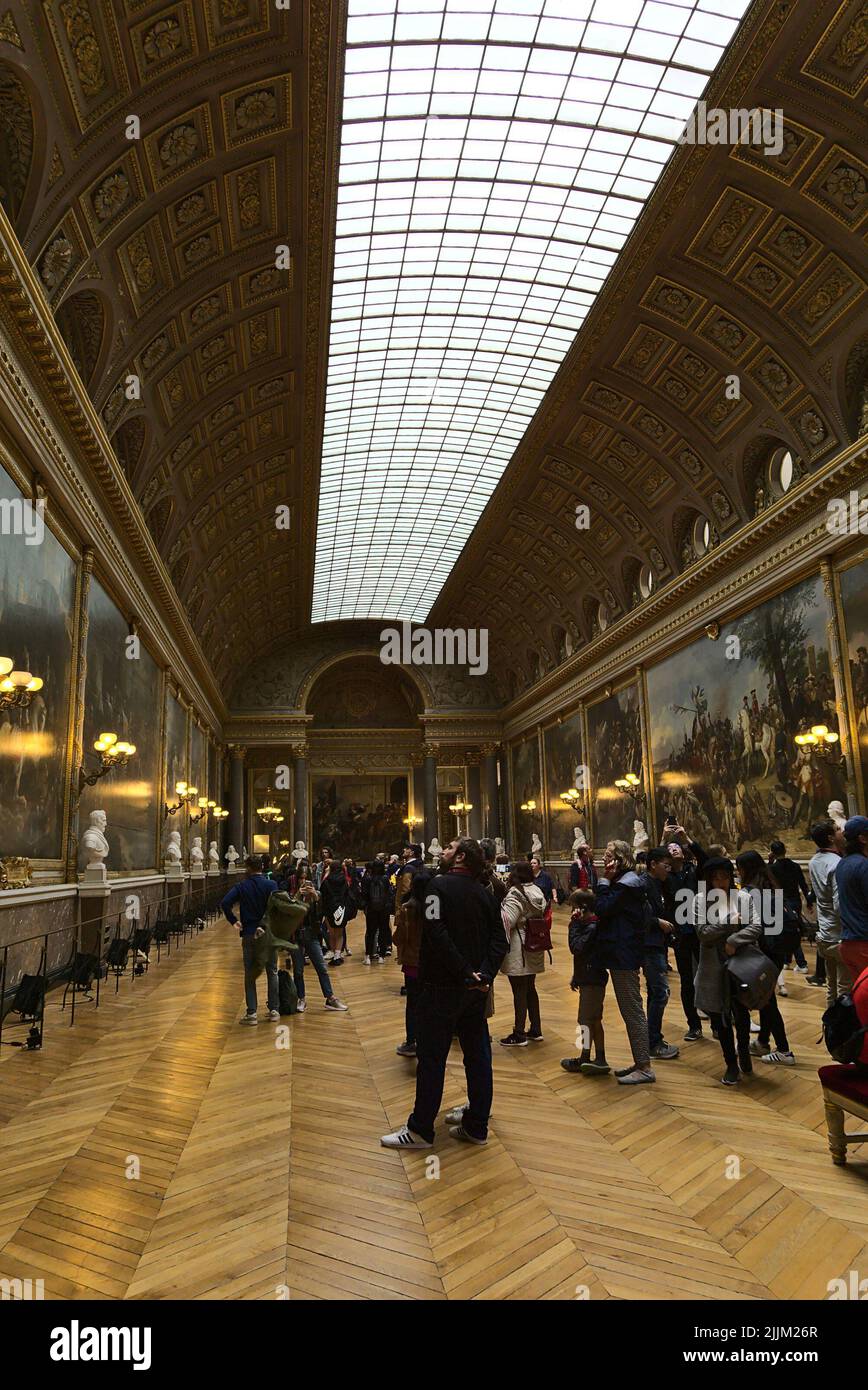 La Galleria delle grandi battaglie, Reggia di Versailles, Parigi, Francia. È la più importante delle gallerie storiche create da Louis-Philippe. Foto Stock