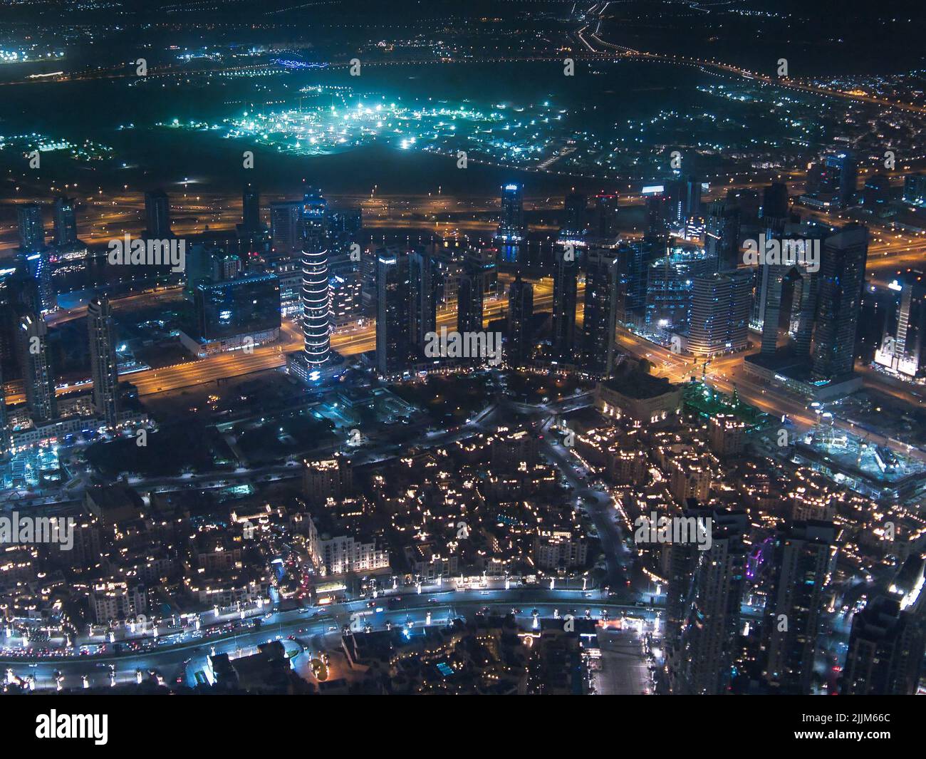 Una vista aerea di Dubai di notte Foto Stock