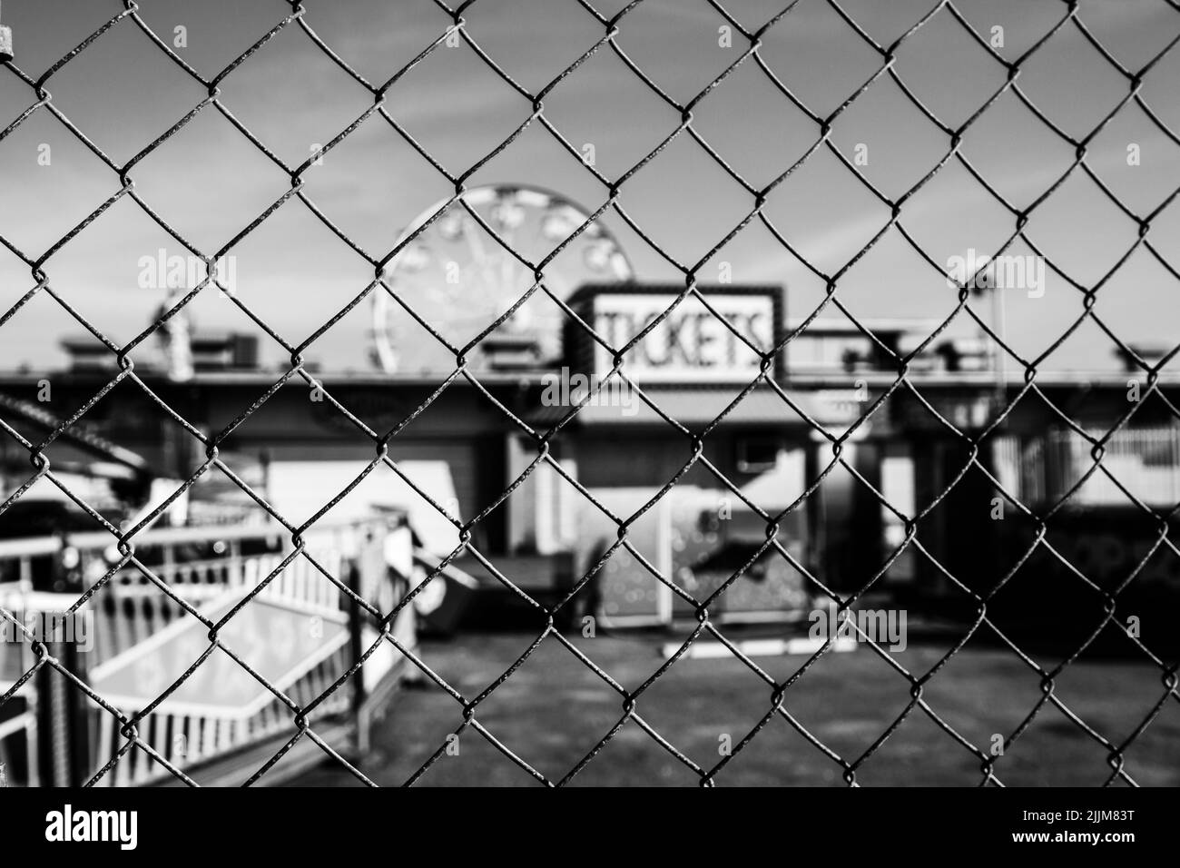 Il parco divertimenti nella costa del Maine ha girato da vicino dietro la recinzione Foto Stock