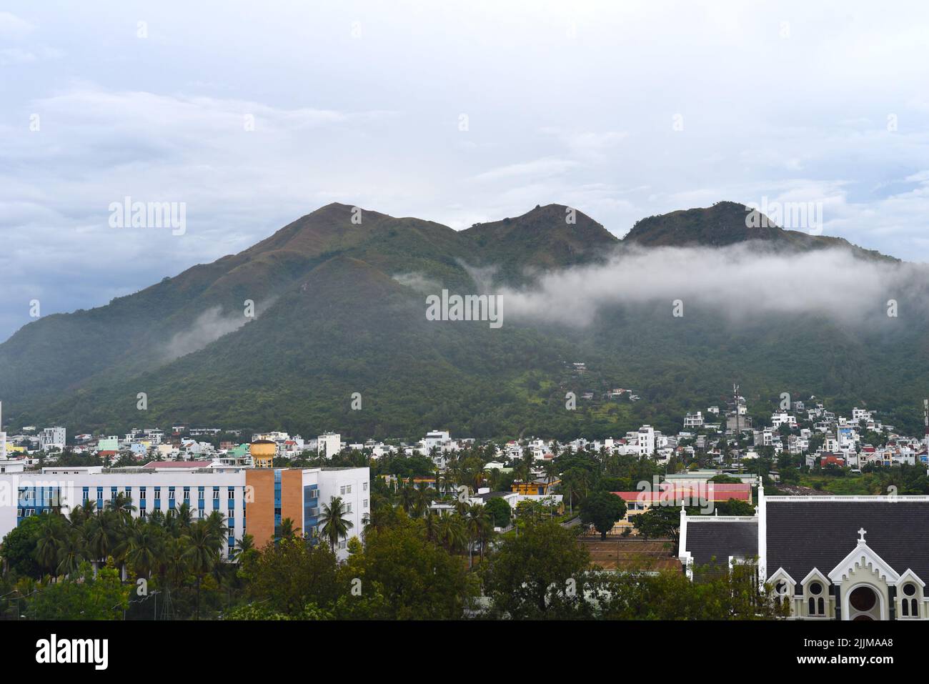 Vista panoramica su Nha Trang al mattino Foto Stock