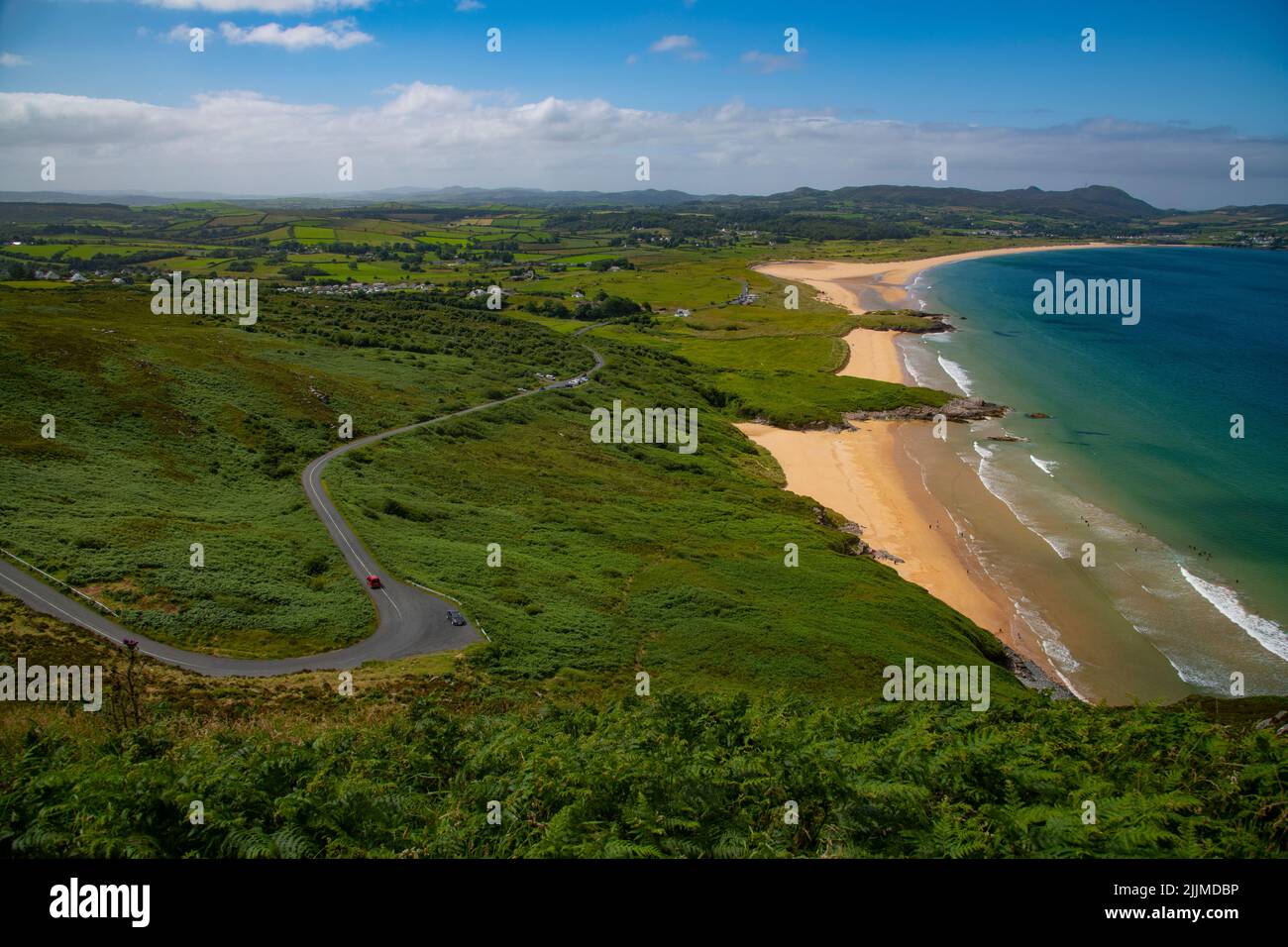 Vista di Ballynastocker Bay, Portsalon, Fanad, County Donegal, Irlanda Foto Stock
