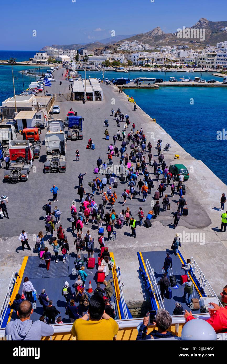 Grecia, Isole Cicladi, Naxos, città di Hora (Naxos), sbarco in traghetto Foto Stock