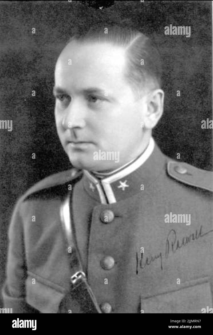 Ritratto di Harry Roswall, medico reggimento 1938 - 57. Texte sur Ang Roswall sul retro della foto. Foto Stock