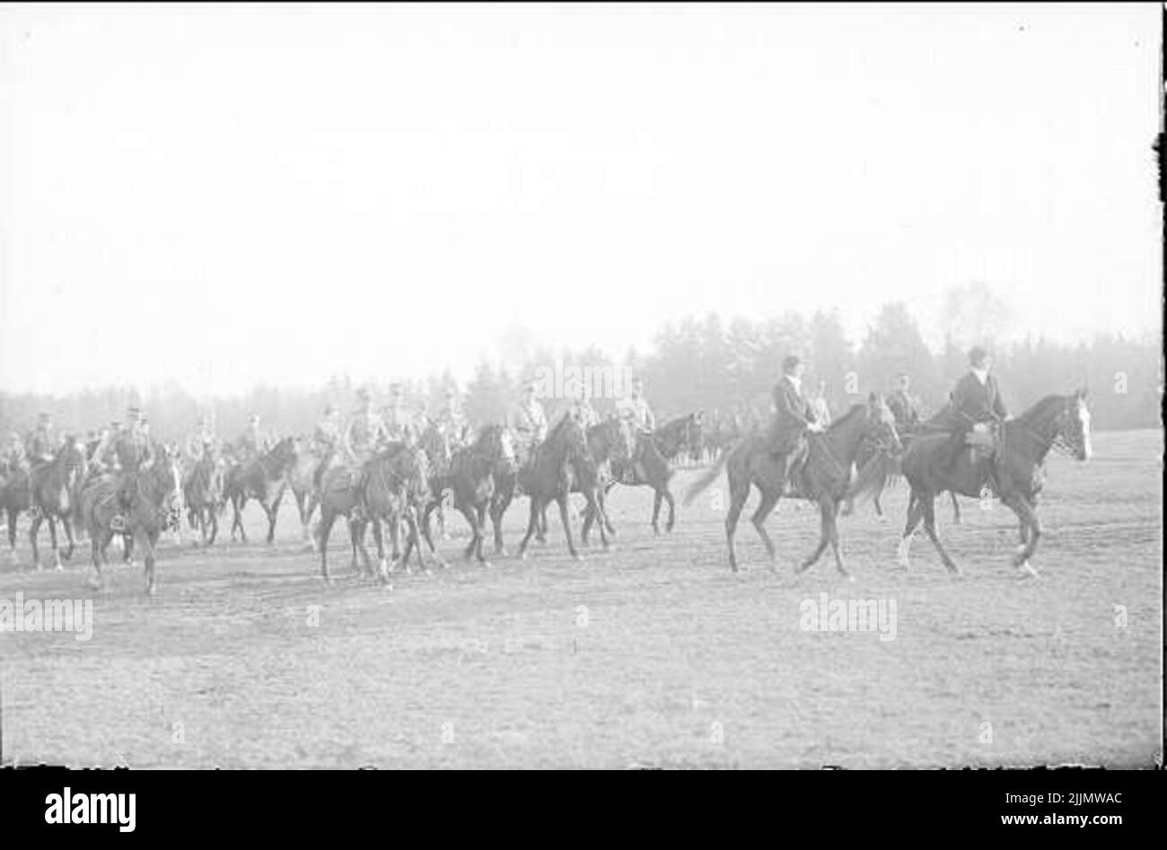 Sulla strada per 'Rendez-Vous', cioè, il giro di caccia luogo d'incontro (punto di partenza) con il padrone in testa. Foto Stock