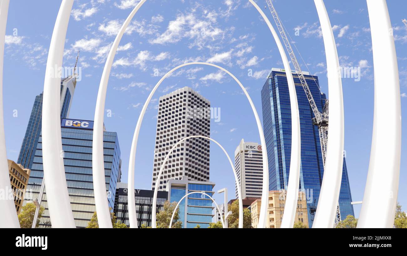 La vista degli archi di banda a Elizabeth Quay. Perth, Australia Occidentale. Foto Stock