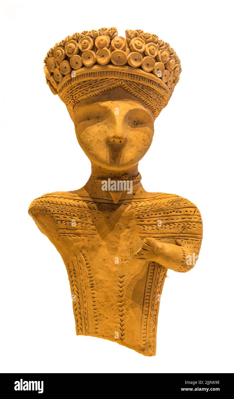 A 4th - 3rd secolo AC, stampo colato, terracotta figura identificata con Tanit la dea punica di fertilità e rinascita. Trovato alla Necropoli di Pui Foto Stock