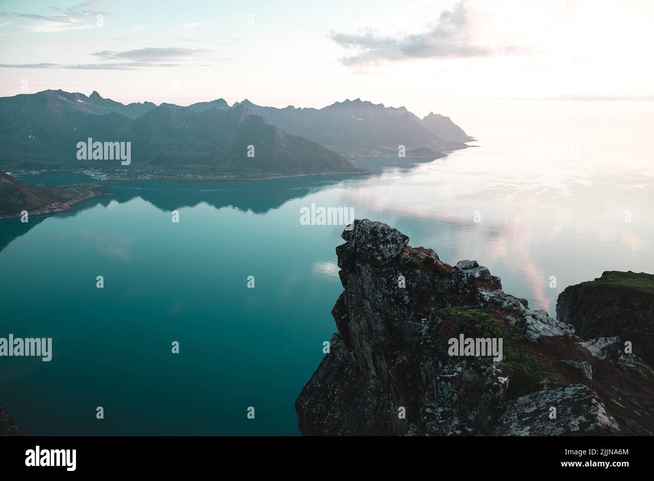 Il paesaggio panoramico dell'isola di Senja in Norvegia Foto Stock
