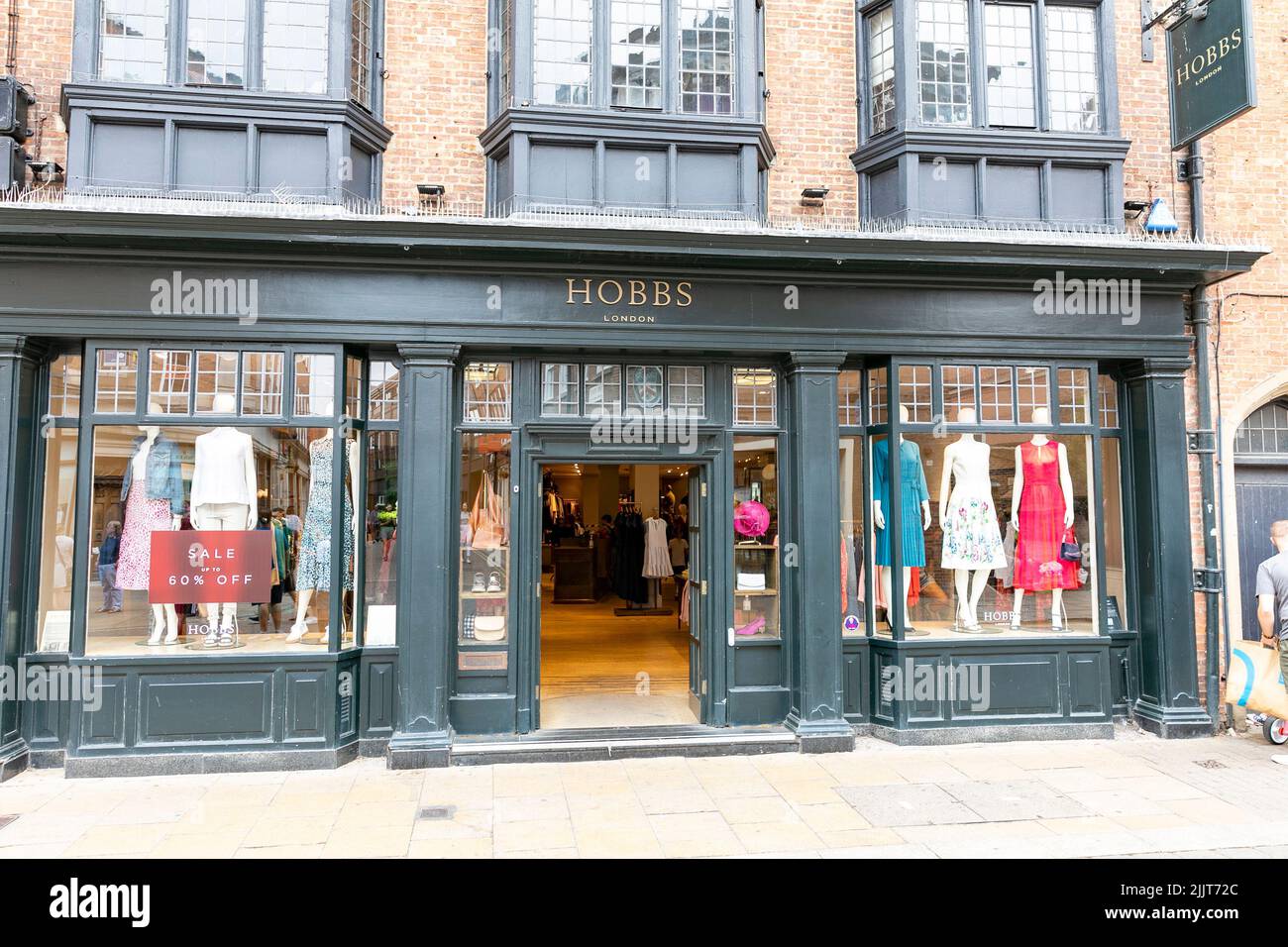 Negozio di abbigliamento Hobbs nel centro storico di York, all'esterno del negozio di abbigliamento, Yorkshire, Inghilterra, Regno Unito Foto Stock