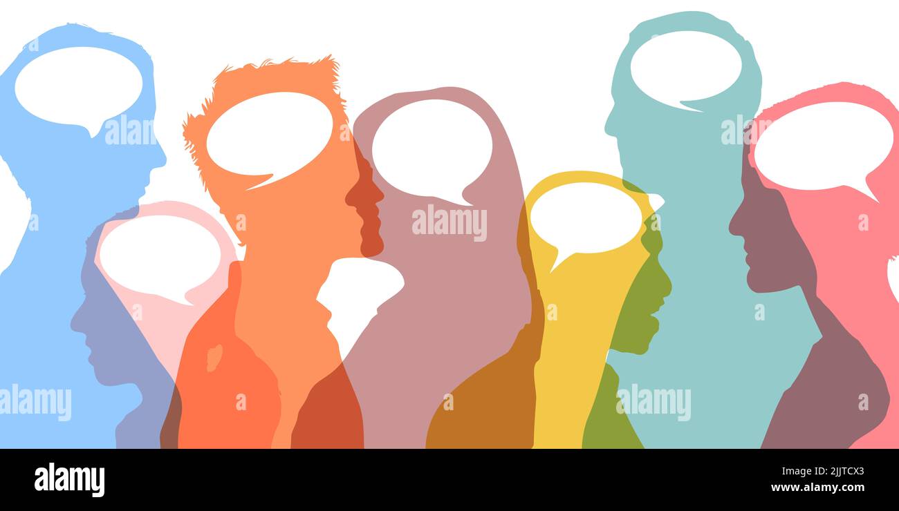 Silhouette colorate di persone con bolle vocali come concetto di opinione e comunicazione Foto Stock