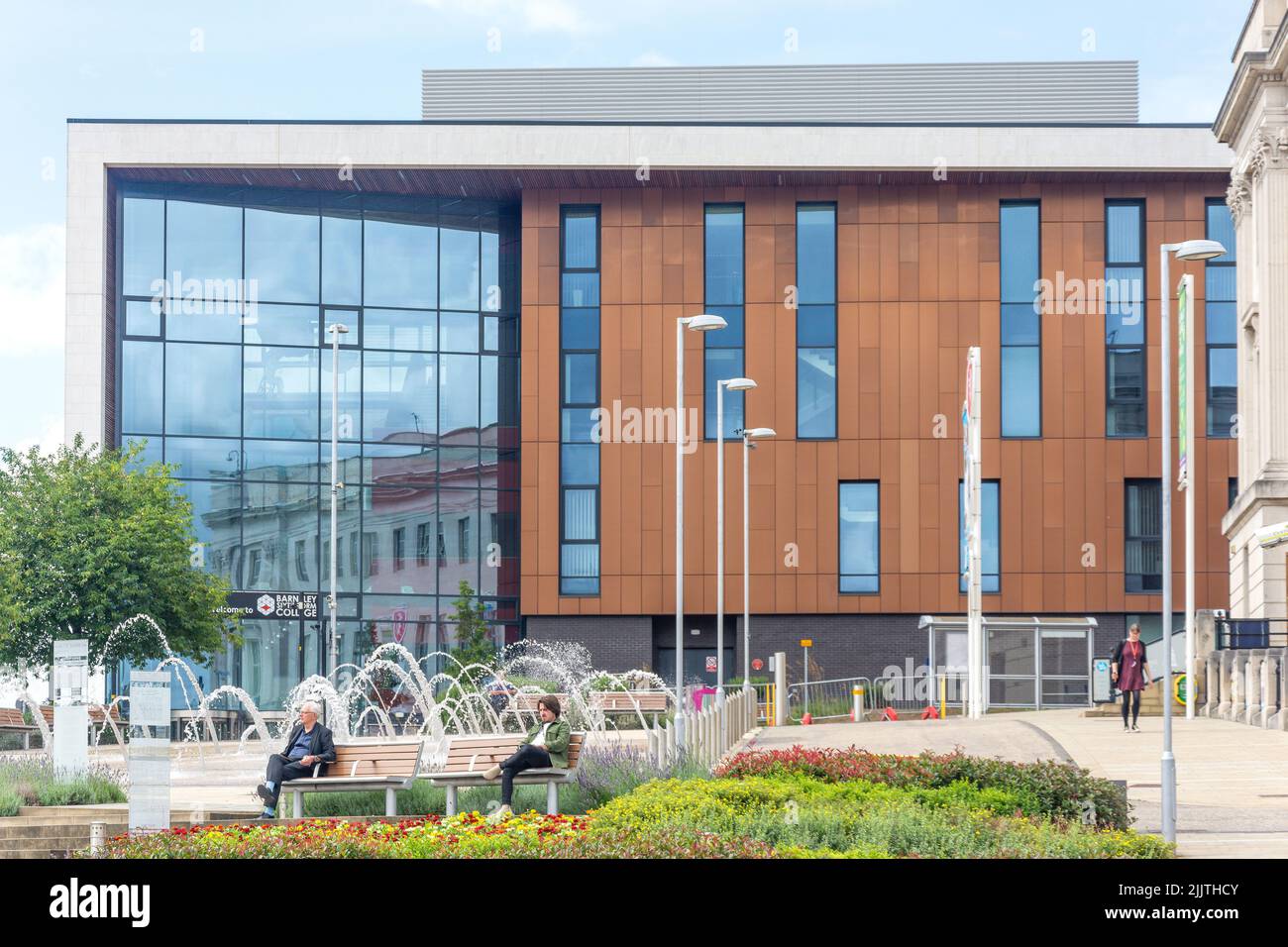Barnsley Sixth Form College, St Mary's Place, Barnsley, South Yorkshire, Inghilterra, Regno Unito Foto Stock