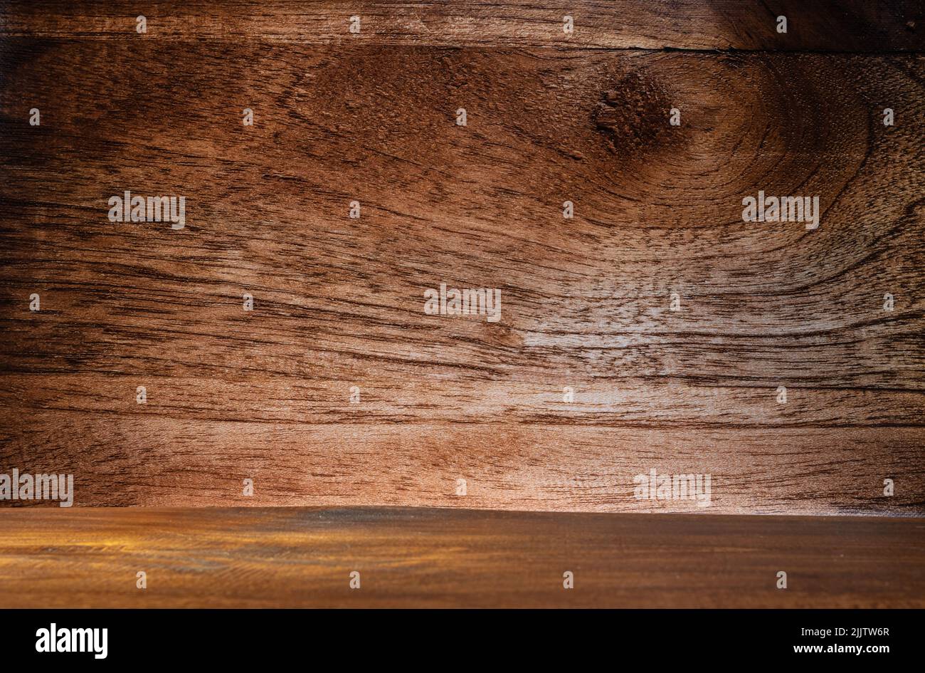 sfondo marrone di legno scuro per il design Foto Stock