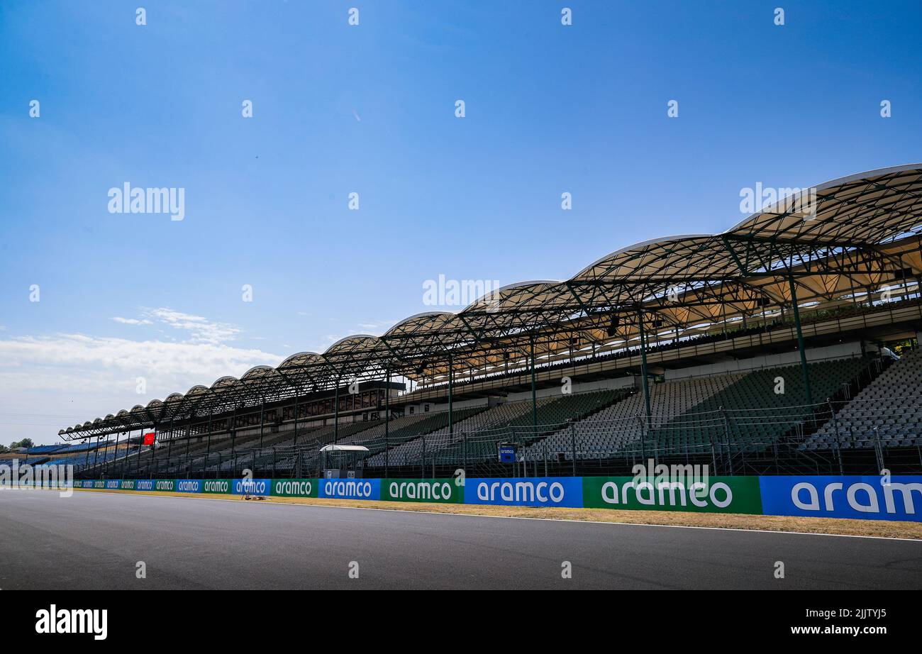 Tribune, gradi, durante la Formula 1 Aramco Magyar Nagydij 2022, Gran Premio Ungherese 2022, 12th round del FIA Formula uno World Championship 2022 dal 28 al 31 luglio 2022 sull'Hungaroring, a Mogyorod, Ungheria - Foto: Antonin Vincent / DPPI/DPPI/LiveMedia Foto Stock