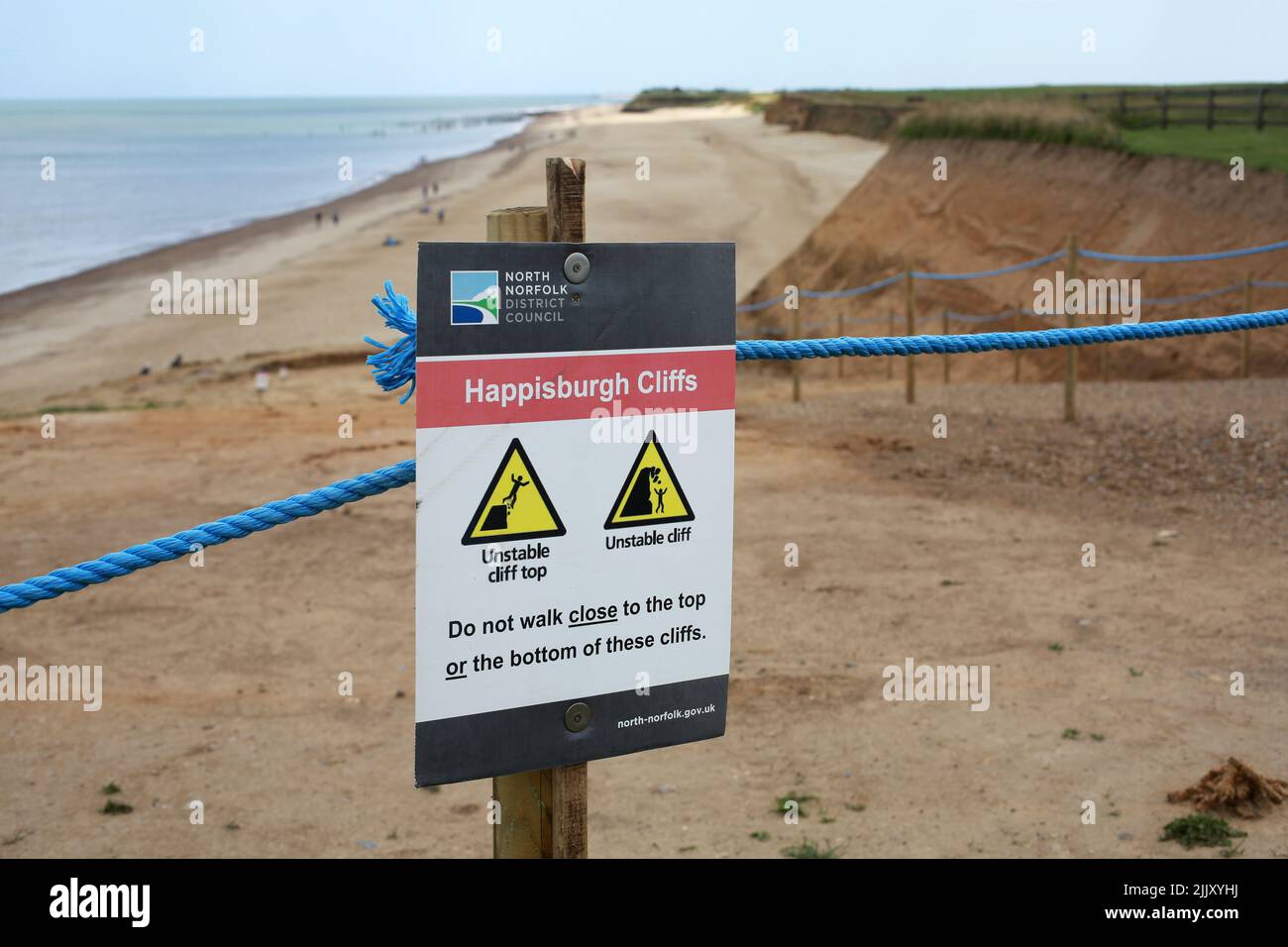 Erosione costiera alle scogliere di Happisburgh, Norfolk, East Anglia, Regno Unito Foto Stock
