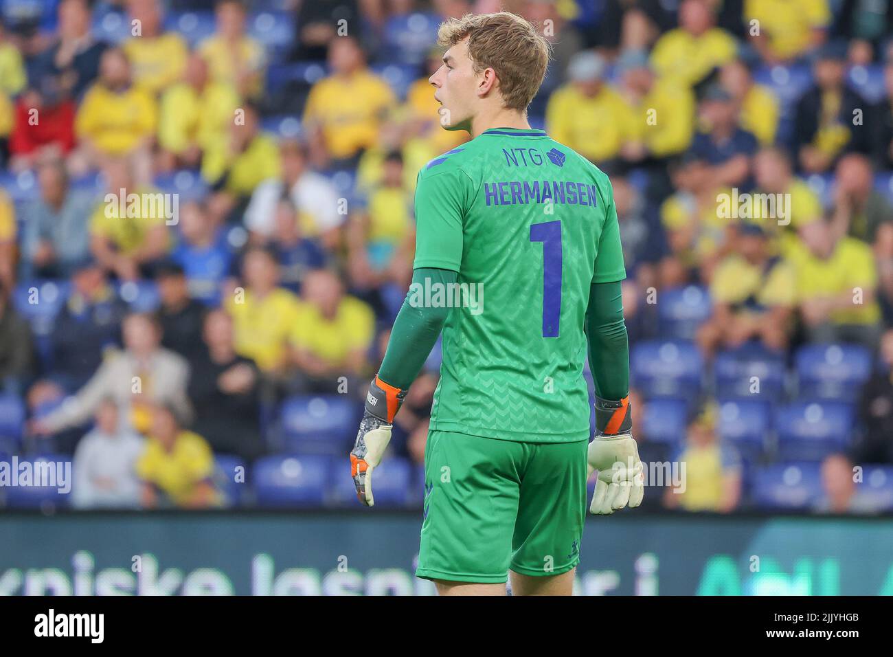 Broendby, Danimarca. 28th luglio 2022. Il portiere Mads Hermansen (1) di Broendby SE visto durante la partita di qualificazione della UEFA Europa Conference League tra Broendby IF e Pogon Szczecin presso lo Stadion di Broendby a Broendby. (Photo Credit: Gonzales Photo/Alamy Live News Foto Stock