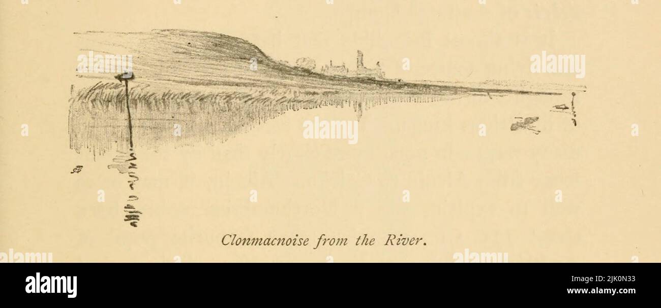 Clonmacnoise dal fiume, Clonmacnoise (irlandese: Cluain Mhic Nóis) è un monastero in rovina situato nella contea di Offaly in Irlanda sul fiume Shannon a sud di Athlone, fondato nel 544 da Saint Ciarán, Fino al 9th secolo ebbe strette associazioni con i re di Connacht. Dalla guida 'LE COLLINE DI FIERA D'IRLANDA' di STEPHEN GWYNN CON ILLUSTRAZIONI DI HUGH THOMSON pubblicato 1906 Dublino: MAUNSEL AND CO., Limited Londra: MACMILLAN AND CO., Limited NEW YORK : THE MACMILLAN COMPANY Foto Stock