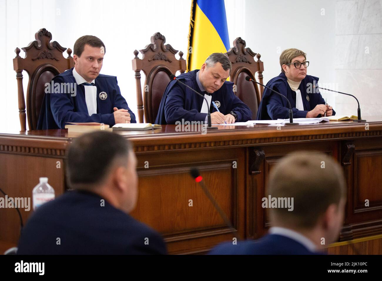 Kiev, Ucraina. 19th maggio 2022. Un'audizione in tribunale nel caso del soldato dell'esercito russo Vadim Shishimarin, 21 anni, sospettato di violazioni delle leggi e delle norme di guerra in mezzo all'invasione russa dell'Ucraina. (Credit Image: © Oleksii Chumachenko/SOPA Images via ZUMA Press Wire) Foto Stock