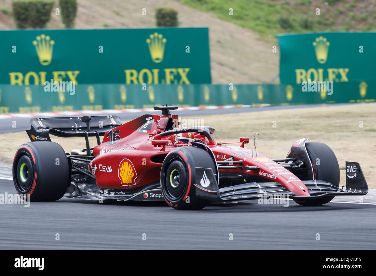 Magyorod, Ungheria. 29th luglio 2022. Magyorod, Ungheria. Luglio 29th 2022. Formula 1 Gran Premio d'Ungheria a Hungaroring, Ungheria. Foto: #16 Charles Leclerc (LUN) della Ferrari durante la prima sessione di prove Credit: Piotr Zajac/Alamy Live News Foto Stock
