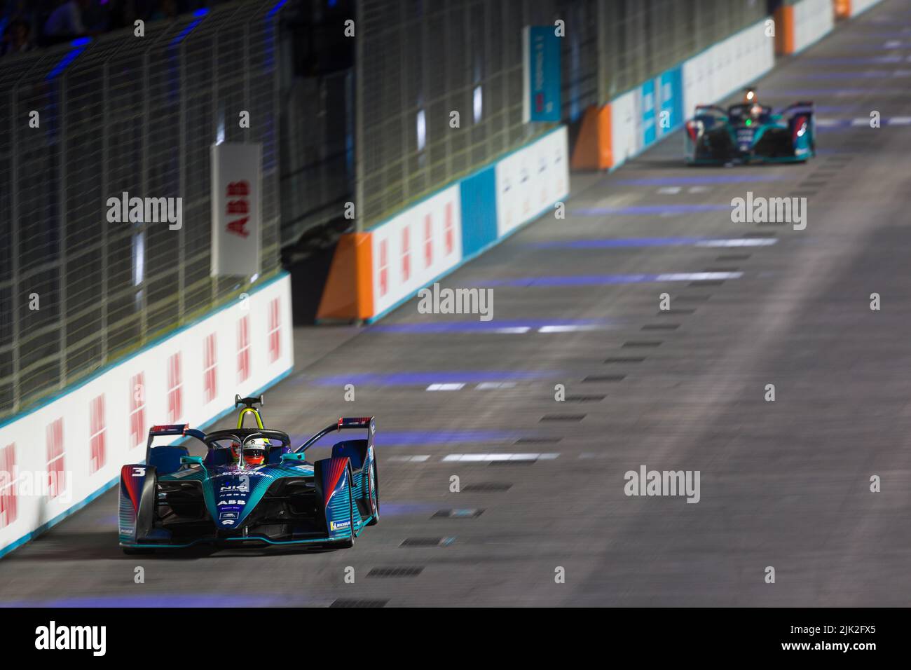 03 TURVEY Oliver (gbr), NIO 333 FE Team, NIO 333 001, in azione durante l'ePrix di Londra 2022, incontro del Campionato Mondiale di Formula e ABB FIA 2021-22, sull'Excel Londra dal 30 al 9th 31 luglio, a Londra, Regno Unito - Foto: Cl.. Foto Stock