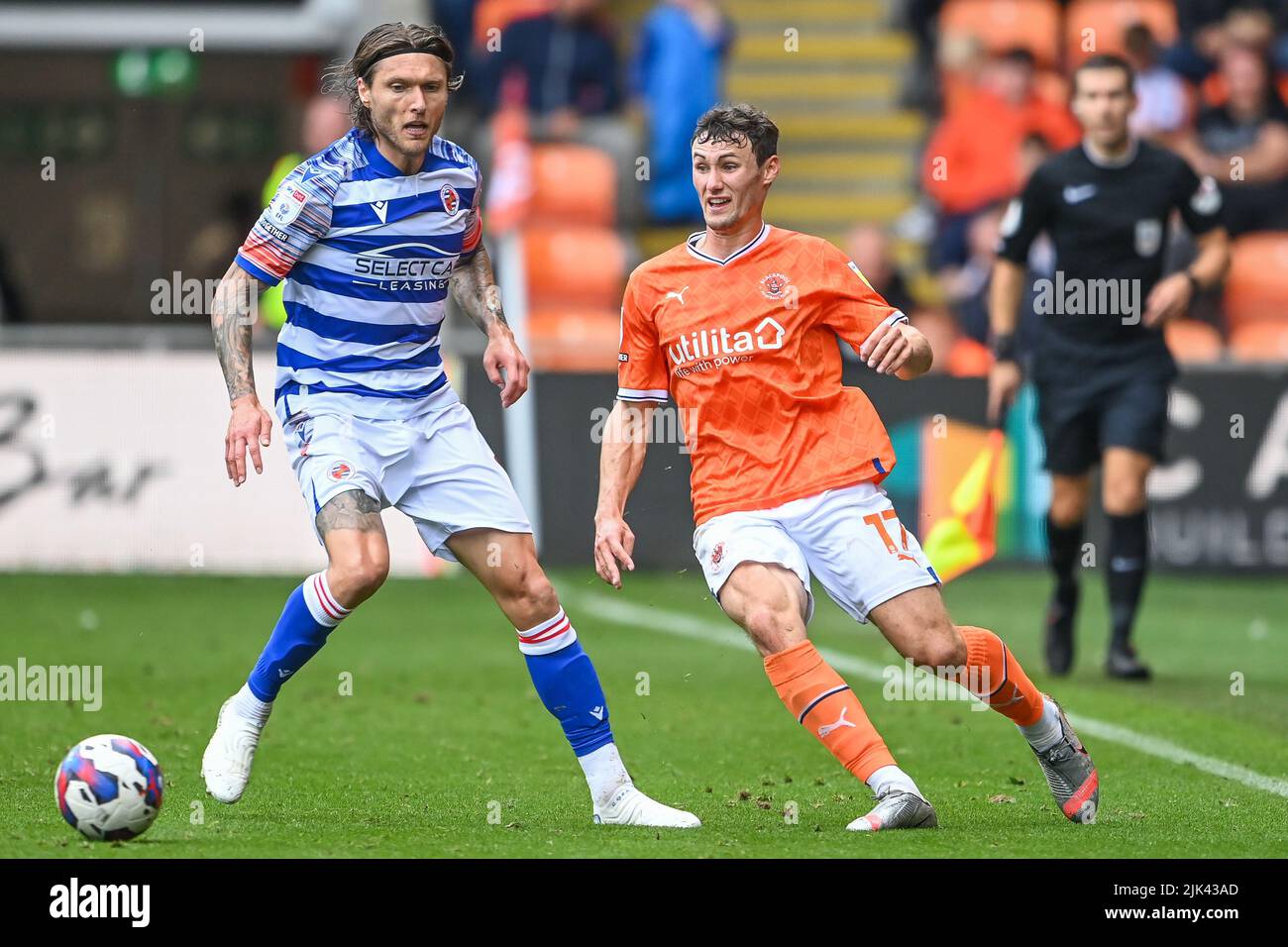 Matty Virtue #17 di Blackpool in azione durante la partita in, il 7/30/2022. (Foto di Craig Thomas/News Images/Sipa USA) Credit: Sipa USA/Alamy Live News Foto Stock