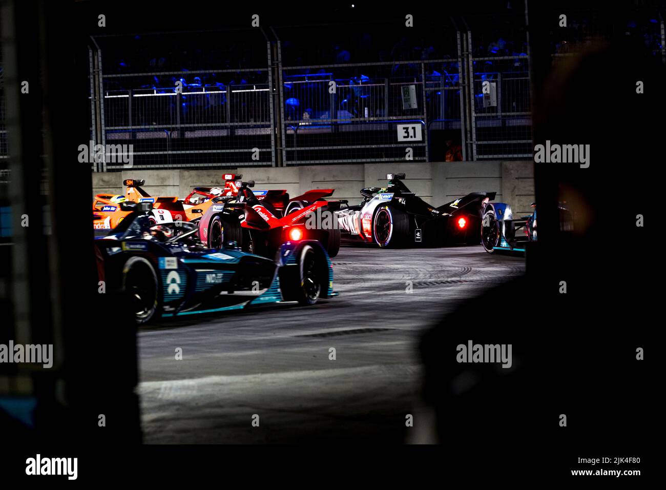 30th luglio 2022; circuito Excel e-Prix, Docklands, Londra, Inghilterra; ABB Formula e World Championship, gara 1: Inizio della gara Foto Stock