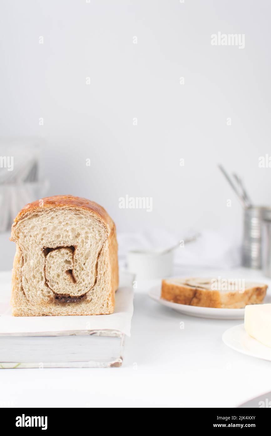 cannella swirl pane, cannella dolce farcita di pane Foto Stock