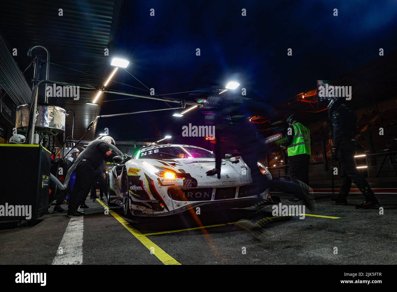 51 Iron Lynx, Ferrari 488 GT3 di Miguel MOLINA, Nicklas NIELSEN, James CALADO, in azione durante la TotalEnergies 24 ore di Spa 2022, 7th round del 2022 Fanatec GT World Challenge Europe Powered by AWS, dal 27 al 31 luglio 2021 sul circuito di Spa-Francorchamps, a Stavelot, Belgio - Foto: Paul Vaicle / DPPI/DPPI/LiveMedia Foto Stock