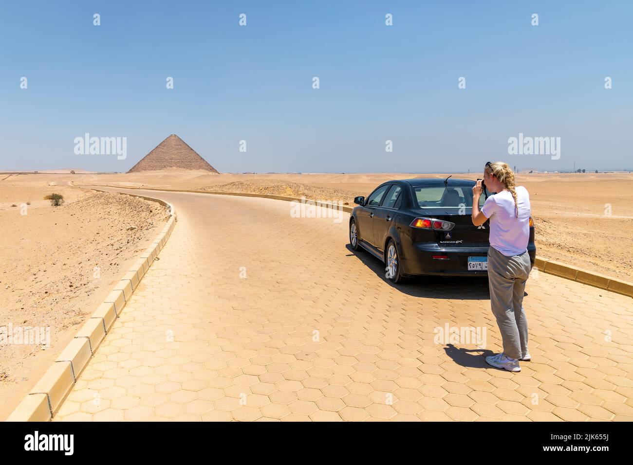 Una vista della Piramide Rossa, Dahshur, Egitto. Foto Stock