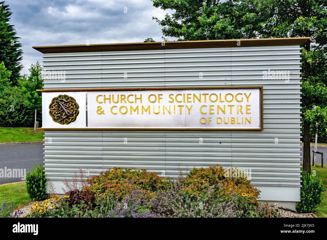 L'ingresso alla Chiesa di Scientology in Firhouse Road, Tallaght, Dublino, Irlanda. Foto Stock