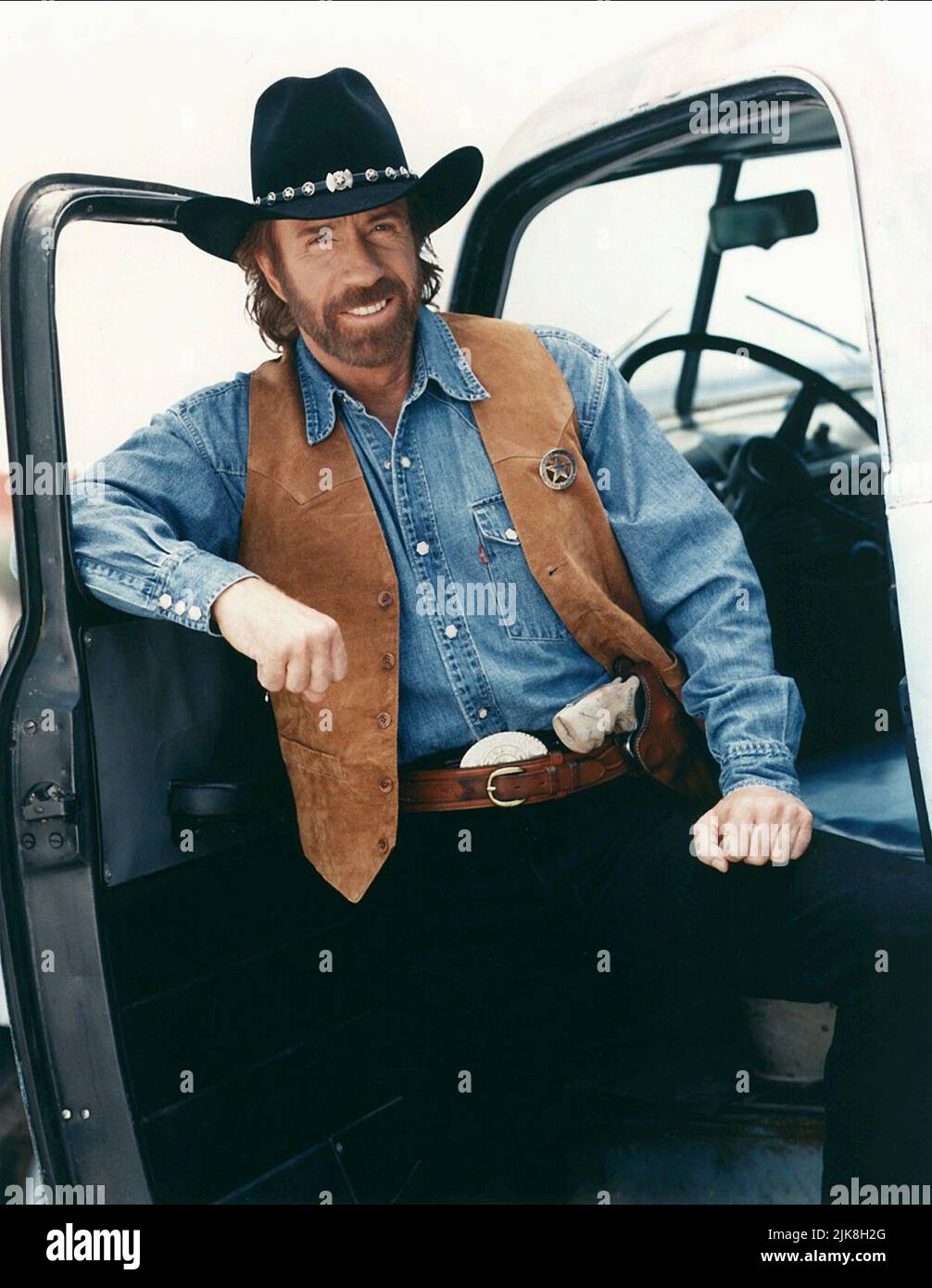 Chuck Norris Television: Walker, Texas Ranger (1994) regista: Christopher Canaan 21 aprile 1993 **WARNING** questa fotografia è solo per uso editoriale ed è copyright di CBS / GLENN PARKER e/o The Photographer assegnato dalla Film or Production Company e può essere riprodotta solo da pubblicazioni in concomitanza con la promozione del suddetto Film. È richiesto un credito obbligatorio a CBS / GLENN PARKER. Nessun uso commerciale può essere concesso senza l'autorizzazione scritta di The Film Company. Foto Stock