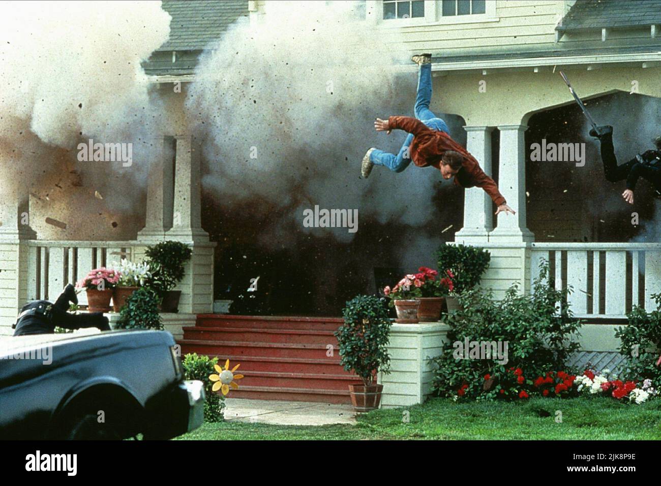 Arnold Schwarzenegger Film: Last Action Hero (USA 1993) personaggi: Jack Slater regista: John Mctiernan 18 Giugno 1993 **AVVISO** questa fotografia è solo per uso editoriale ed è il copyright di COLUMBIA e/o del fotografo assegnato dalla Film o dalla Production Company e può essere riprodotta solo da pubblicazioni in concomitanza con la promozione del suddetto Film. È richiesto un credito obbligatorio per COLUMBIA. Il fotografo deve essere accreditato anche quando è noto. Nessun uso commerciale può essere concesso senza l'autorizzazione scritta della Film Company. Foto Stock