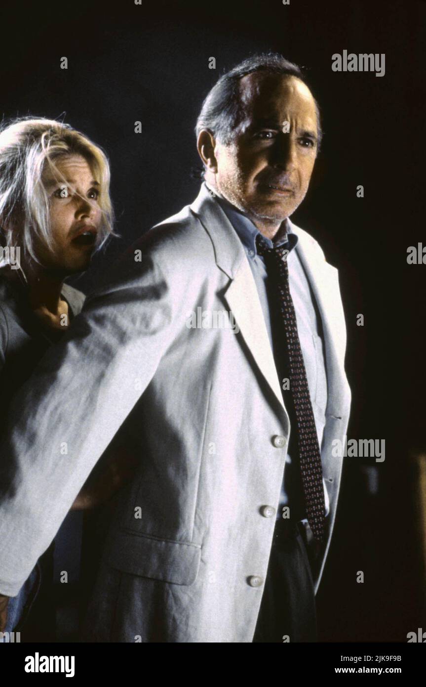 Renee Amman & ben Gazzara Film: Scene of the Crime (1998) personaggi: & Lt. Jack 'Jigsaw' Lasky regista: Terence H. Winkless 25 luglio 1996 **AVVISO** questa fotografia è ad uso esclusivamente editoriale ed è copyright delle IMMAGINI CONCORDE e/o del fotografo assegnato dalla Film o dalla Production Company e può essere riprodotta solo da pubblicazioni in concomitanza con la promozione del suddetto Film. È richiesto un credito obbligatorio per LE FOTO DELLA CONCORDE. Il fotografo deve essere accreditato anche quando è noto. Nessun uso commerciale può essere concesso senza l'autorizzazione scritta della Film Company. Foto Stock