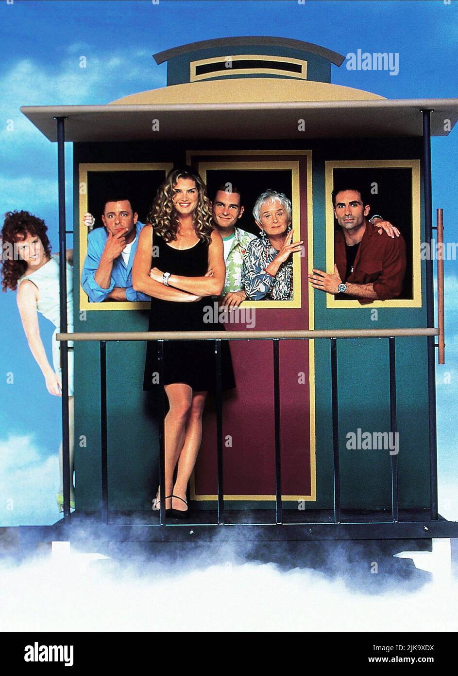 Kathy Griffin, Judd Nelson, Brooke Shields, David Strickland, Barbara Barrie & Nestor Carbonell Televisione: Improvvisamente Susan (TV-SERIE) personaggi: Vicki Groener, Jack Richmond, Susan Keane, Todd Styles, Helen 'Nana' Keane, Luis Rivera USA 1996-2000, 19 Settembre 1996 **AVVISO** questa fotografia è solo per uso editoriale ed è copyright di WARNER BROS. E/o del fotografo assegnato dalla Film o dalla Production Company e può essere riprodotta solo da pubblicazioni in concomitanza con la promozione del suddetto Film. È richiesto un credito obbligatorio per WARNER BROS. Il fotografo dovrebbe anche Foto Stock