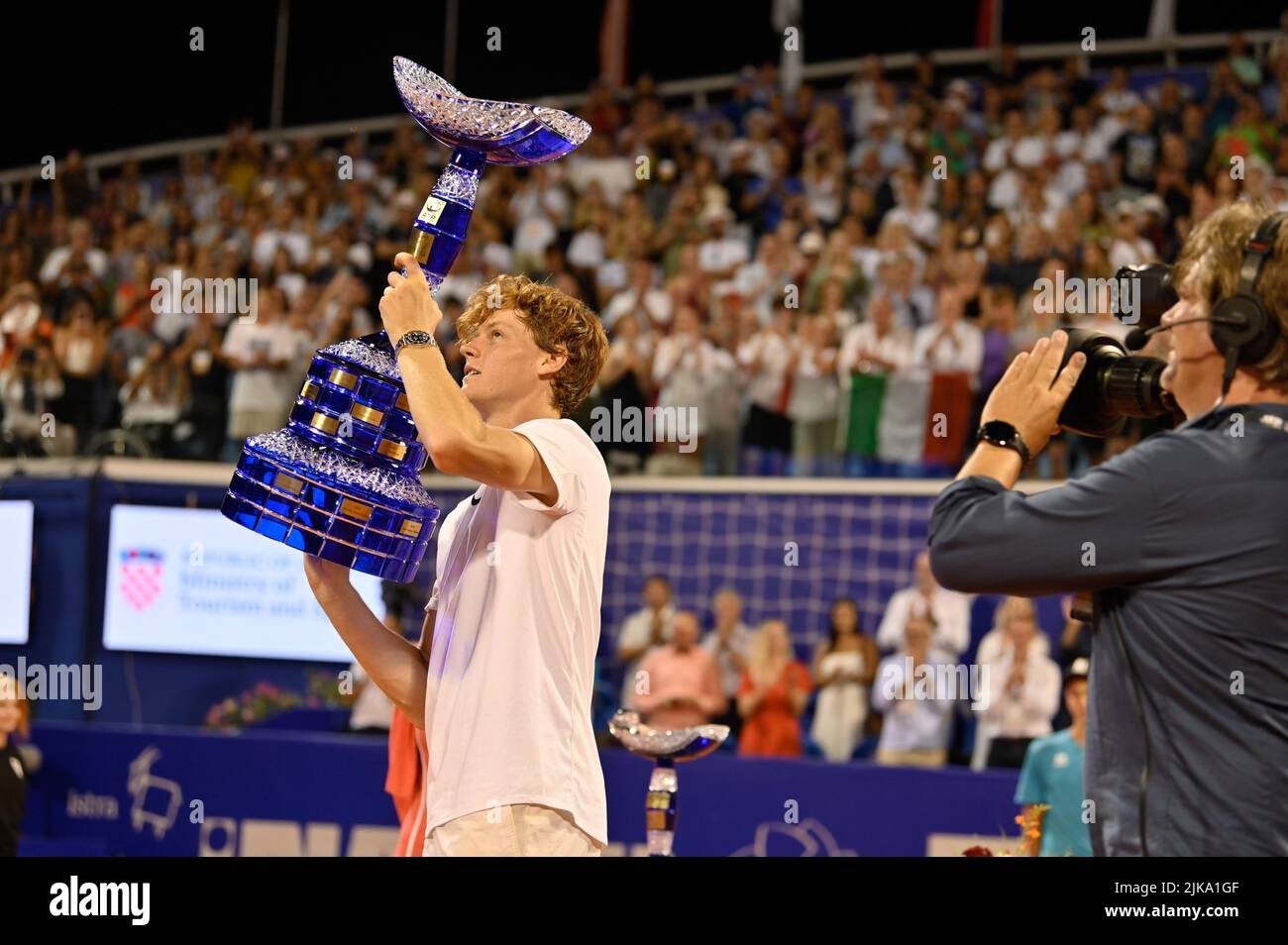 Umago, Croazia. 31st luglio 2022. Jannik Sinner (IT) durante ATP Croazia Open Umago - Alcaraz vs Sinner, Tennis Internationals in Umago, Croazia, Luglio 31 2022 Credit: Independent Photo Agency/Alamy Live News Foto Stock