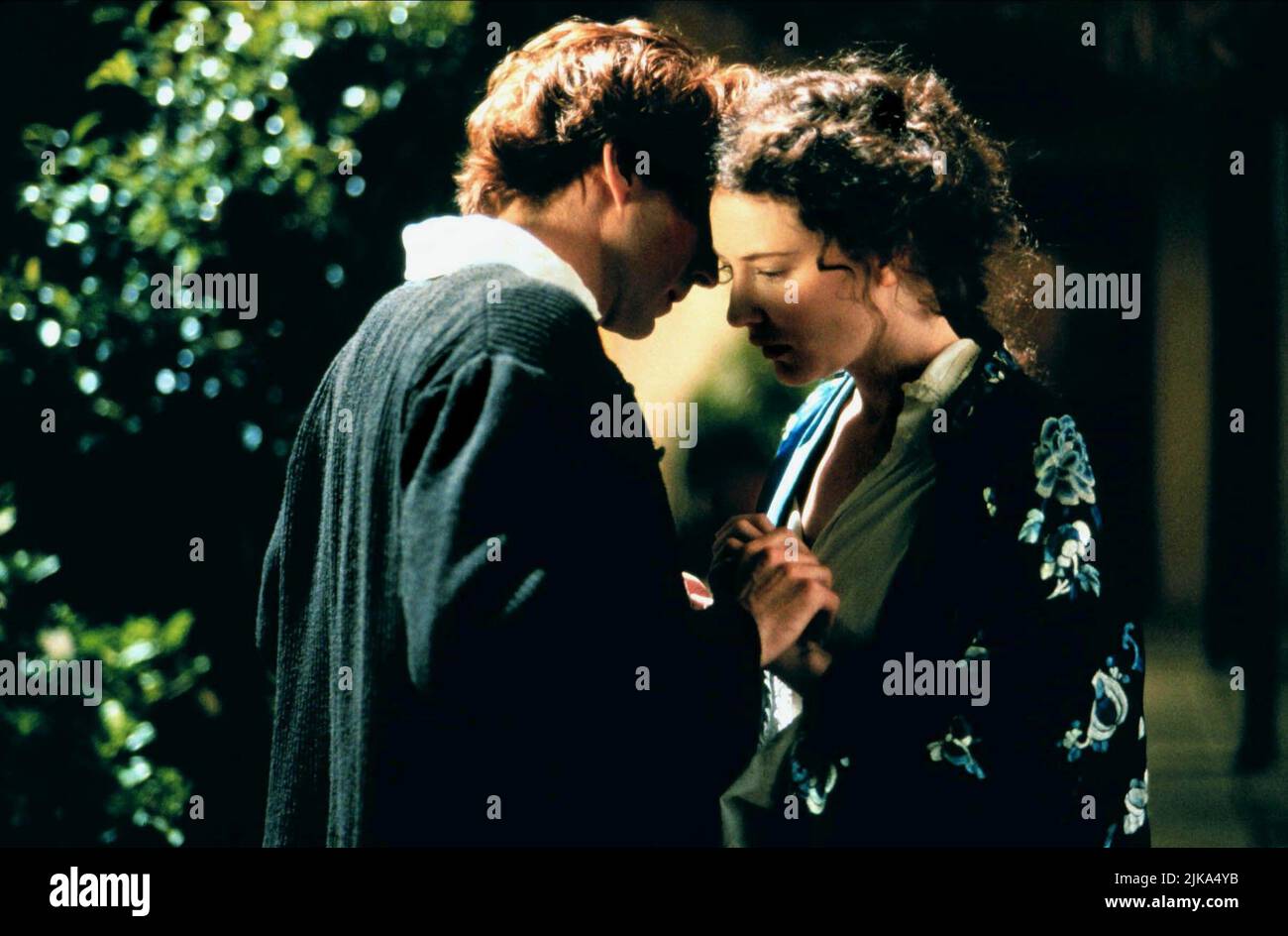 Ralph Fiennes & Cate Blanchett Film: Oscar and Lucinda (AUS/USA/UK 1997) personaggi: Oscar Hopkins & Lucinda Leplastrier regista: Gillian Armstrong 31 Dicembre 1997 **AVVISO** questa fotografia è solo per uso editoriale ed è il copyright di 20th CENTURY FOX e/o il fotografo assegnato dalla Film o dalla Production Company e può essere riprodotto solo da pubblicazioni in concomitanza con la promozione del suddetto Film. È richiesto un credito obbligatorio per 20th CENTURY FOX. Il fotografo deve essere accreditato anche quando è noto. Nessun uso commerciale può essere concesso senza autorizzazione scritta da parte di Foto Stock