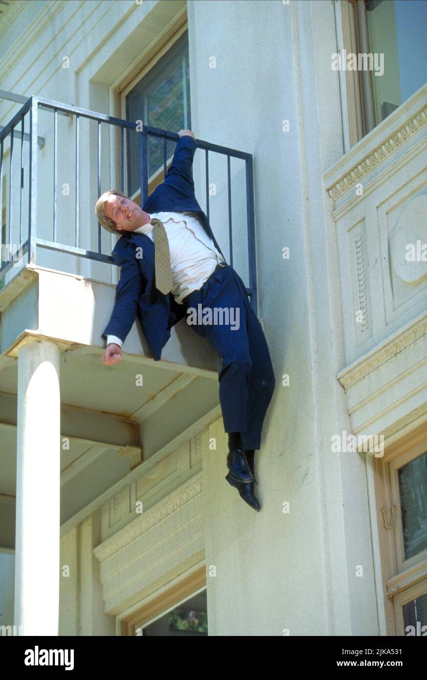 Jeff Daniels Film Trial and Error (1997) personaggi: Charles 'Charlie' Tuttle regista: Jonathan Lynn 30 maggio 1997 **WARNING** questa fotografia è solo per uso editoriale ed è copyright della NUOVA LINEA e/o del fotografo assegnato dalla Film o Production Company e può essere riprodotta solo da pubblicazioni in concomitanza con la promozione del suddetto Film. È richiesto un credito obbligatorio per LA NUOVA RIGA. Il fotografo deve essere accreditato anche se conosciuto. Nessun uso commerciale può essere concesso senza l'autorizzazione scritta di The Film Company. Foto Stock