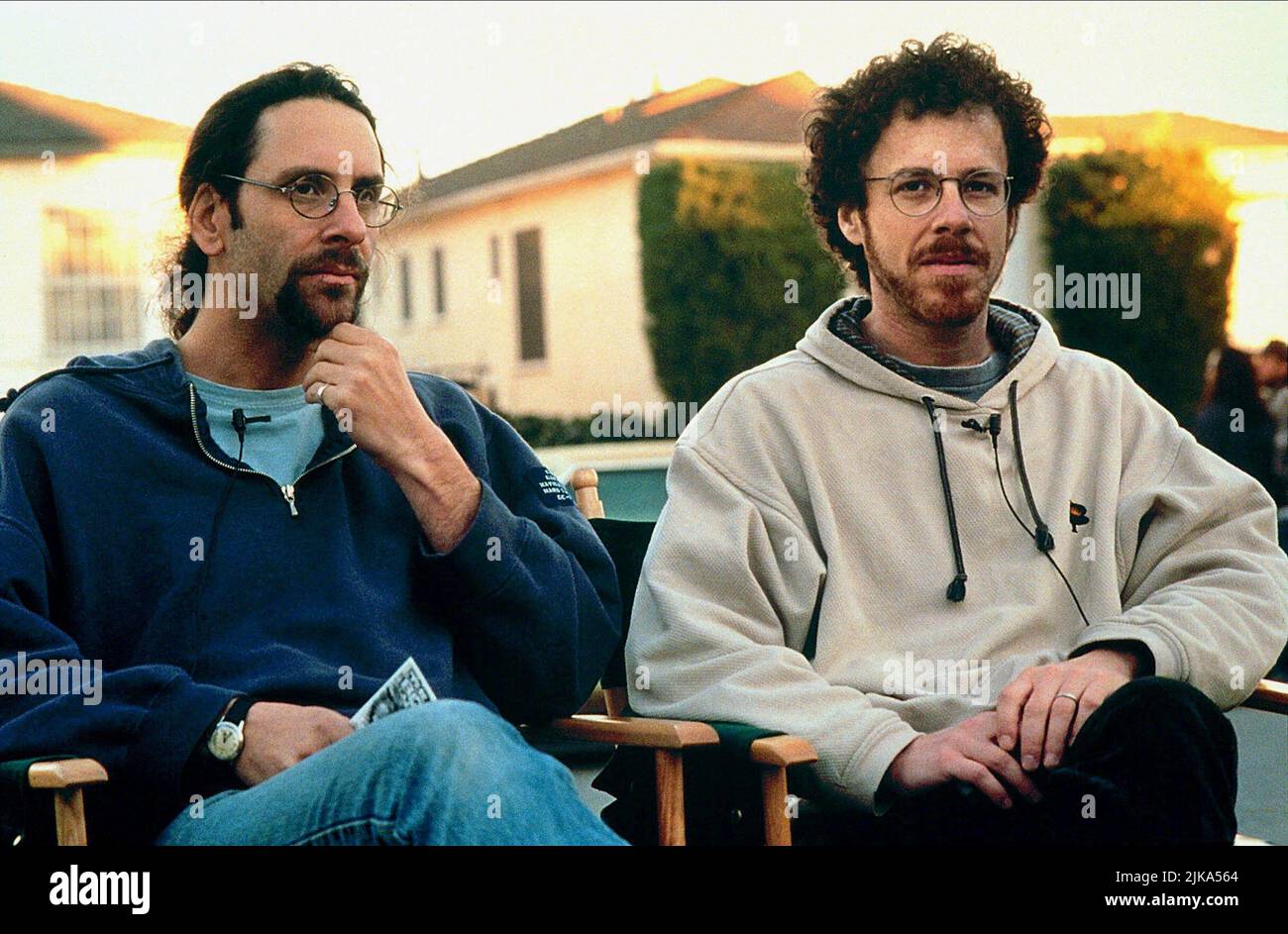 Joel Coen & Ethan Coen Film The Big Lebowski (USA/Regno Unito 1998) regista: Ethan Coen & Joel Coen 15 febbraio 1998 **ATTENZIONE** questa fotografia è ad uso esclusivamente editoriale ed è copyright di GRAMERCY PICTURES e/o del fotografo assegnato dalla Film o Production Company e può essere riprodotta solo da pubblicazioni in concomitanza con la promozione del suddetto Film. È richiesto un credito obbligatorio per LE FOTO GRAMERCY. Il fotografo deve essere accreditato anche se conosciuto. Nessun uso commerciale può essere concesso senza l'autorizzazione scritta di The Film Company. Foto Stock