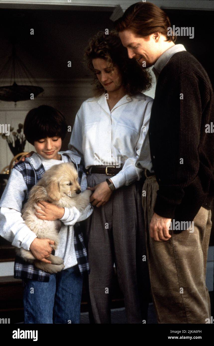 Max Pomeranc, Nancy Travis & Eric Stoltz Film: Fluke (1995) personaggi: Brian Johnson, Carol Johnson, Jeff Newman Direttore: Carlo Carlei 02 Giugno 1995 **ATTENZIONE** questa foto è solo ad uso editoriale ed è copyright di MGM e/o del fotografo assegnato dalla Film o dalla Società di produzione e può essere riprodotta solo da pubblicazioni in concomitanza con la promozione del suddetto Film. È richiesto un credito obbligatorio per MGM. Il fotografo deve essere accreditato anche quando è noto. Nessun uso commerciale può essere concesso senza l'autorizzazione scritta della Film Company. Foto Stock